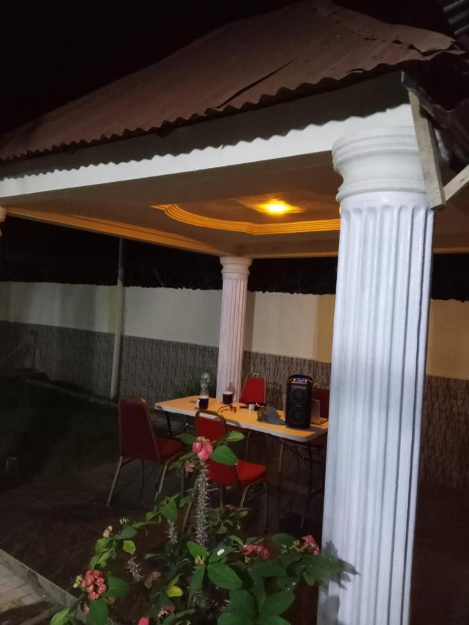 Faith And Grace Guest House Lamin Exterior photo