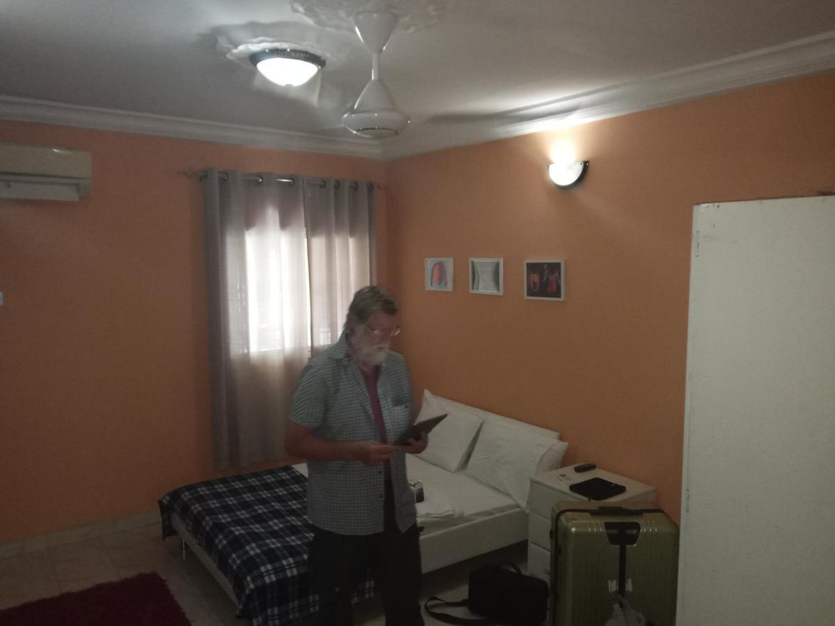 Faith And Grace Guest House Lamin Exterior photo