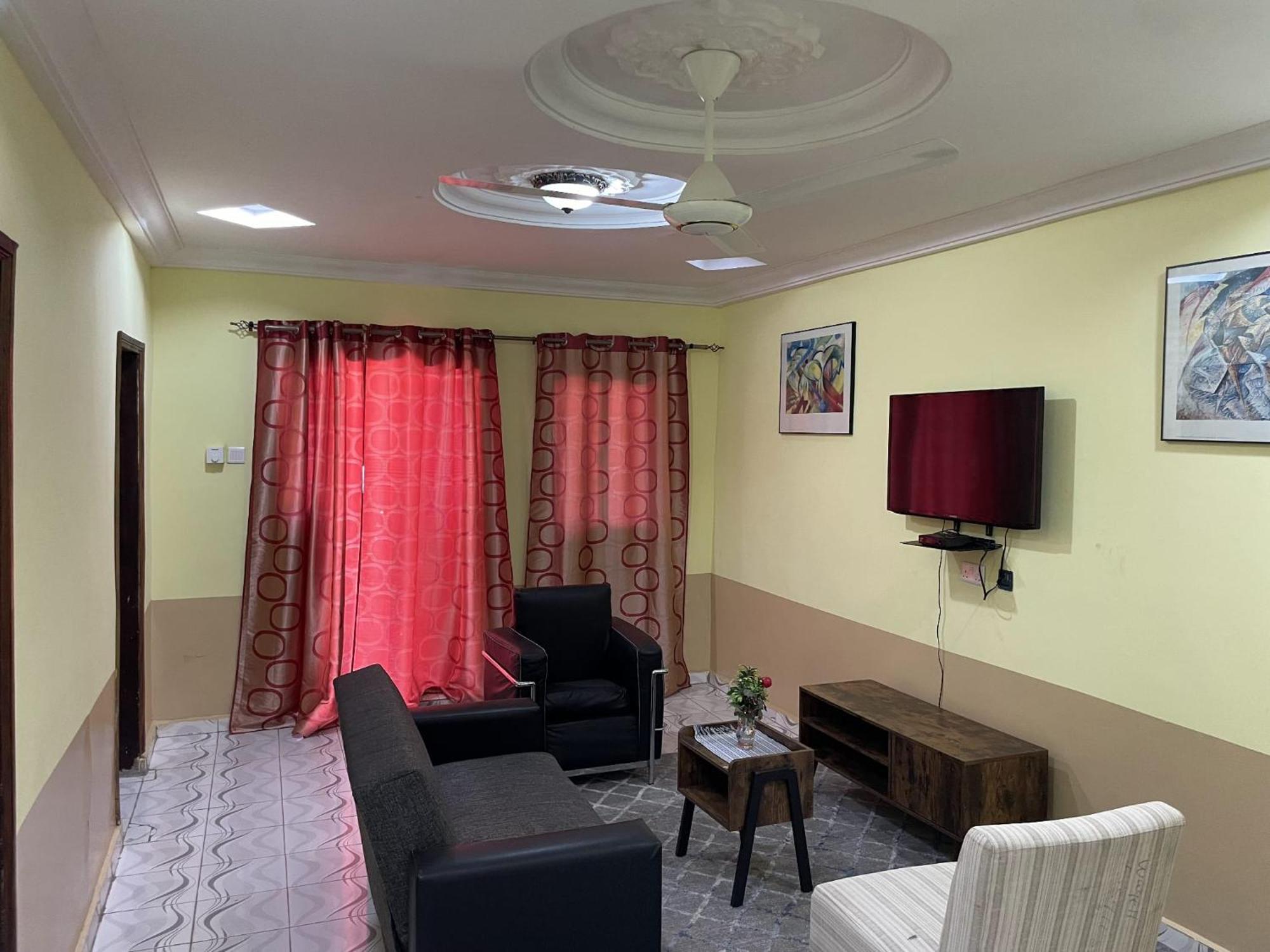 Faith And Grace Guest House Lamin Exterior photo
